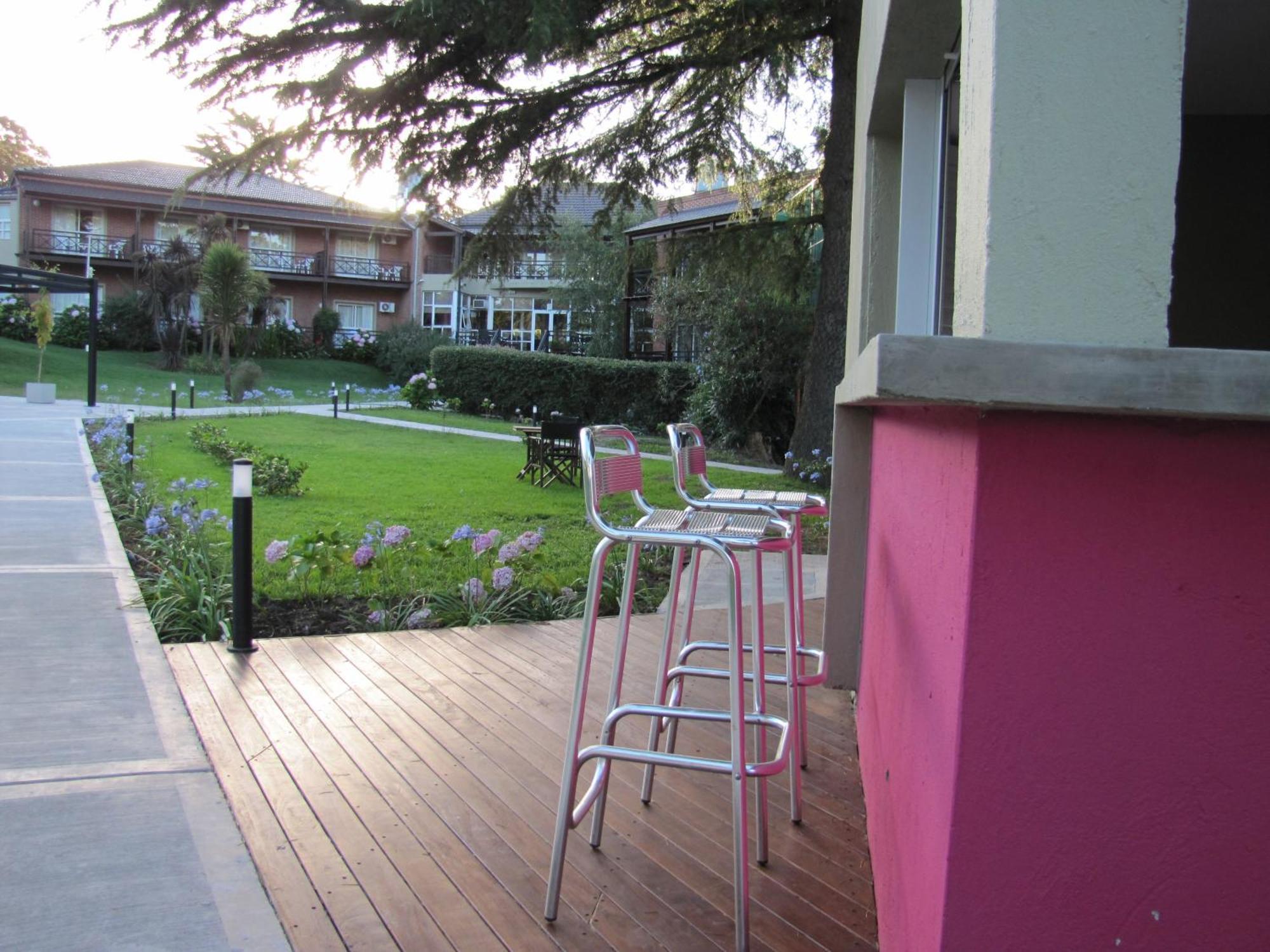Hotel Sierra De Los Padres Ngoại thất bức ảnh